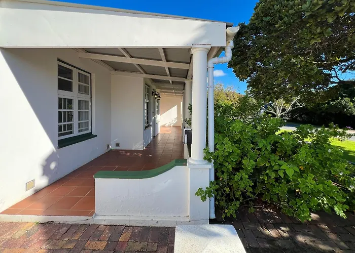 Escape To Paradise In Plett - Back Up Electricity
