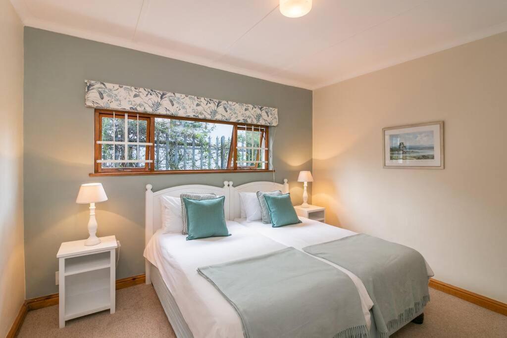 Escape To Paradise In Plett - Back Up Electricity