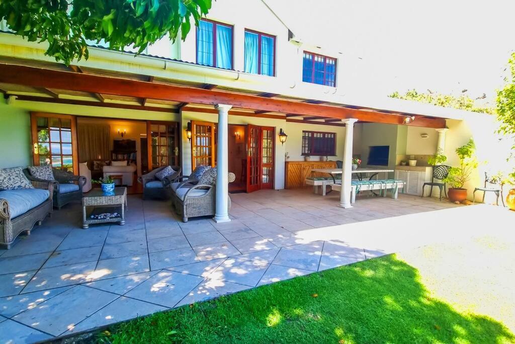 Escape To Paradise In Plett - Back Up Electricity * Plettenberg Bay