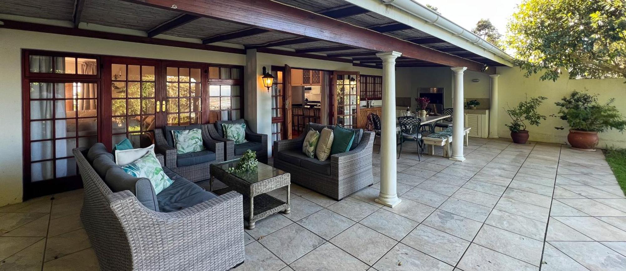 Escape To Paradise In Plett - Back Up Electricity Plettenberg Bay